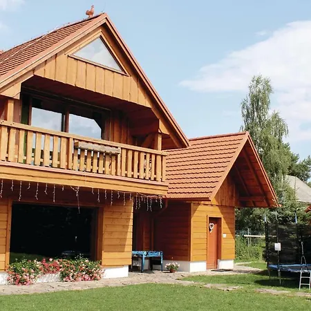 Eight-bedroom Holiday In بيت للعطل Partizanska lupca